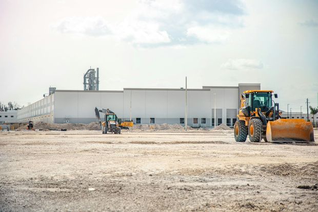 Concrete tilt-up commercial project